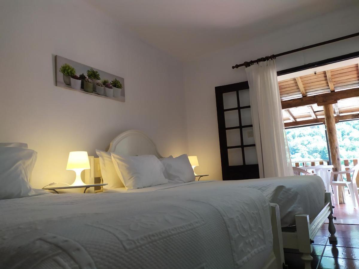 Hotel Sao Miguel Do Geres Pokój zdjęcie